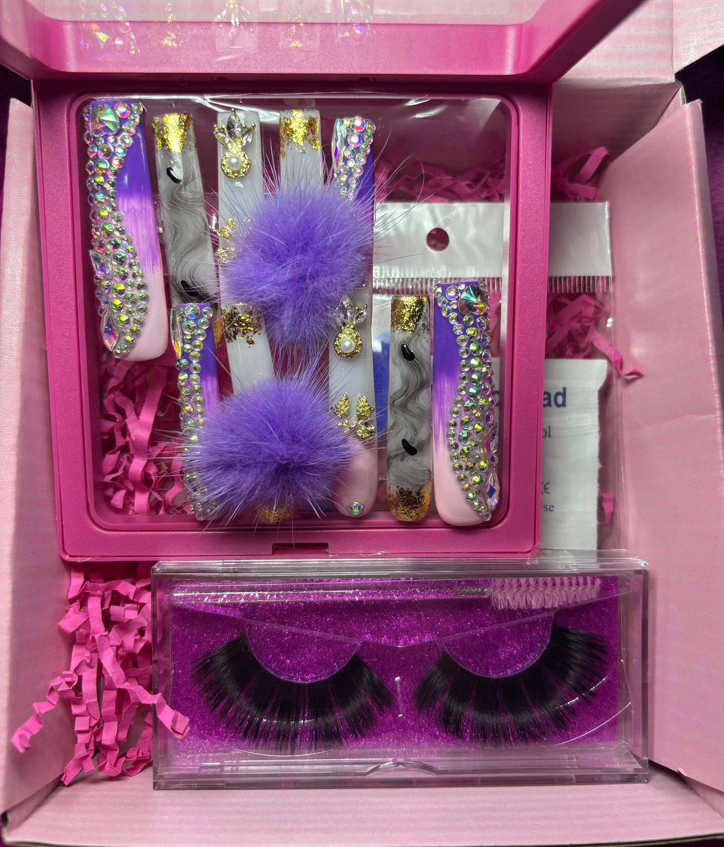 The Baddie Starter Glam Box - 1/1